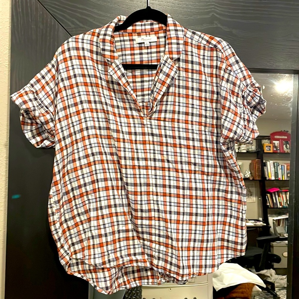 Plaid v-neck shirt from Madewell size M